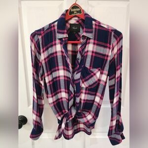 RAILS, Flannel Shirt XS hot PINK WHITE Plaid Shirt. PERFECT CONDITION. 100%RAYON